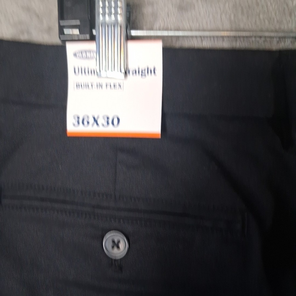 NWT Old Navy Ultimate Khaki Pants Men 36x30 Black Straight Fit Stretchable - Picture 7 of 8